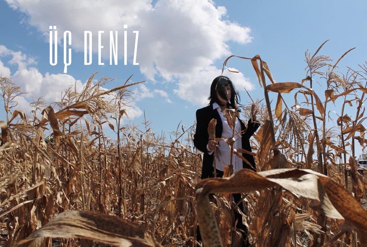 Üç Deniz sahne fotoğrafı 4